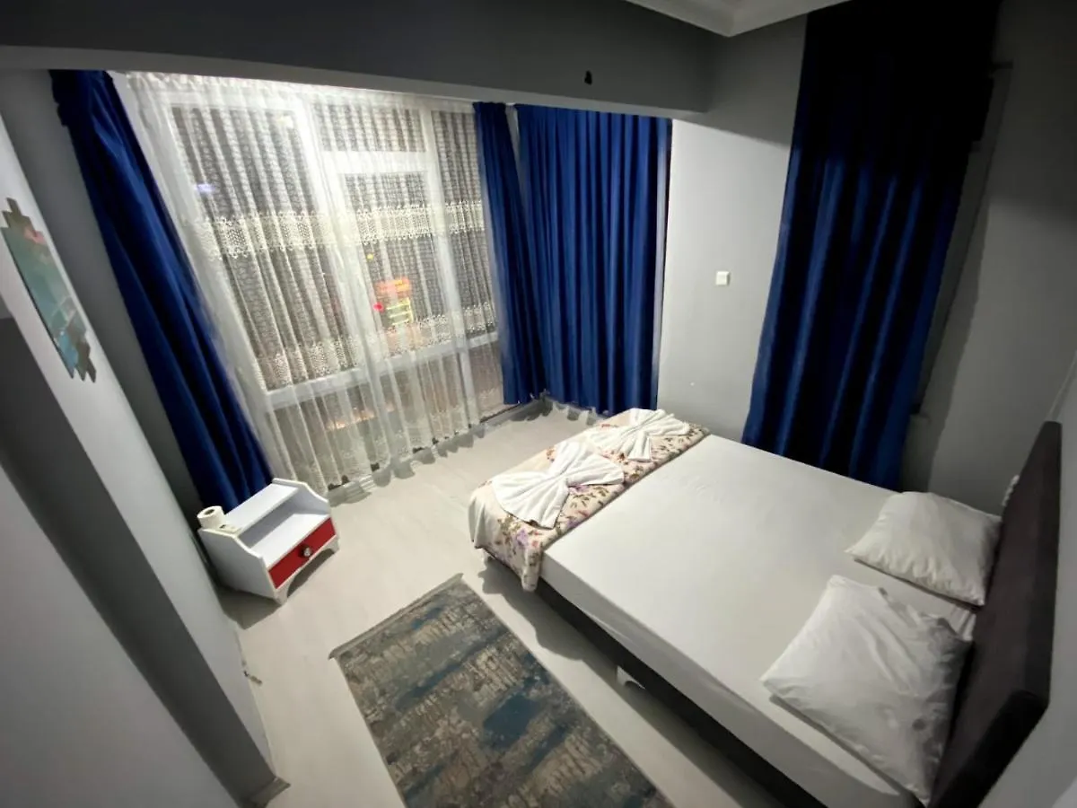 Guest house Red White House Hotel Antalya