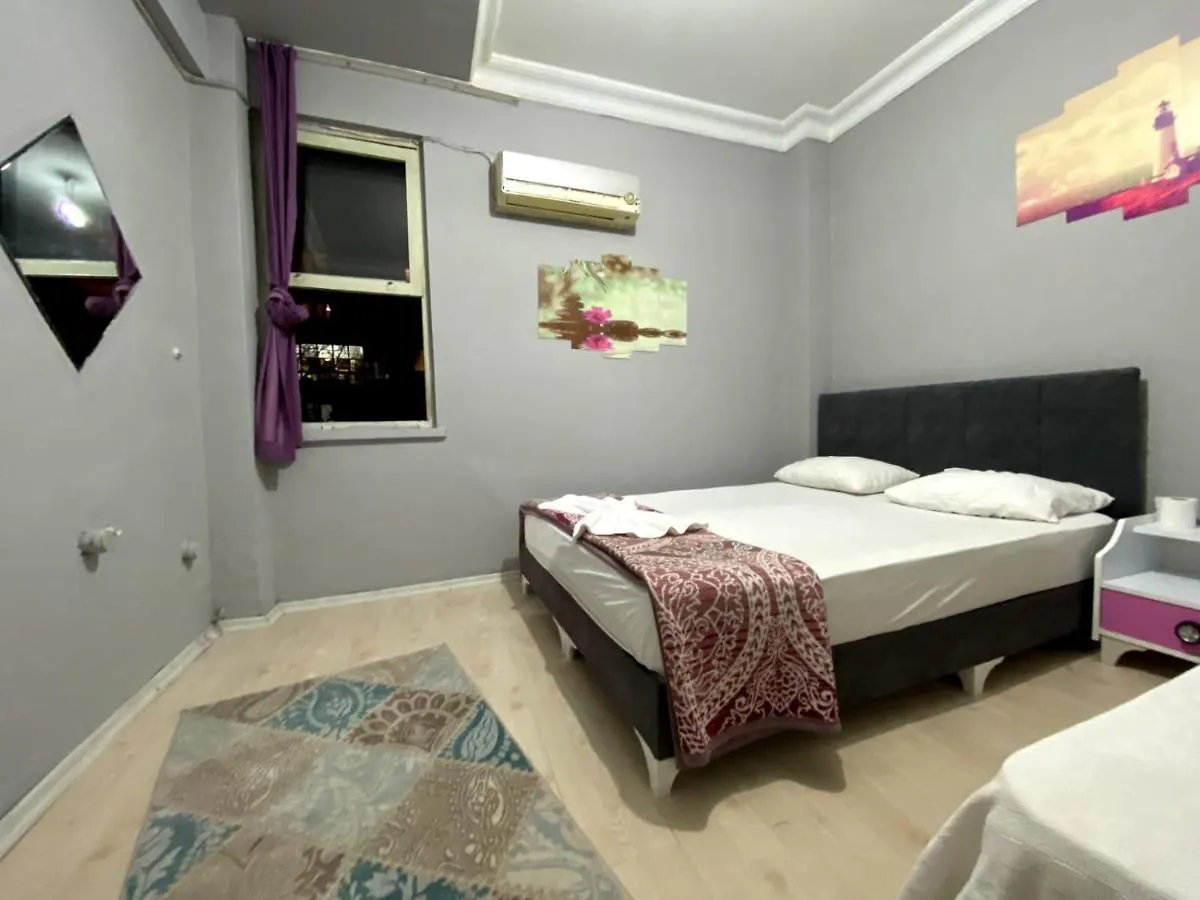 Red White House Hotel Antalya